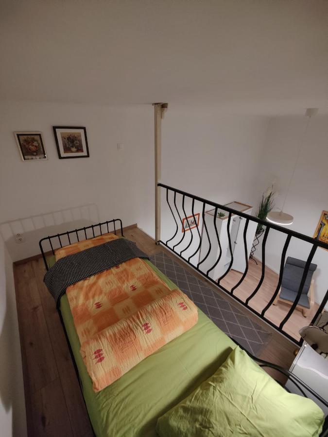 Calm, Artistic Apartment 9Th Distric Central City Boedapest Buitenkant foto